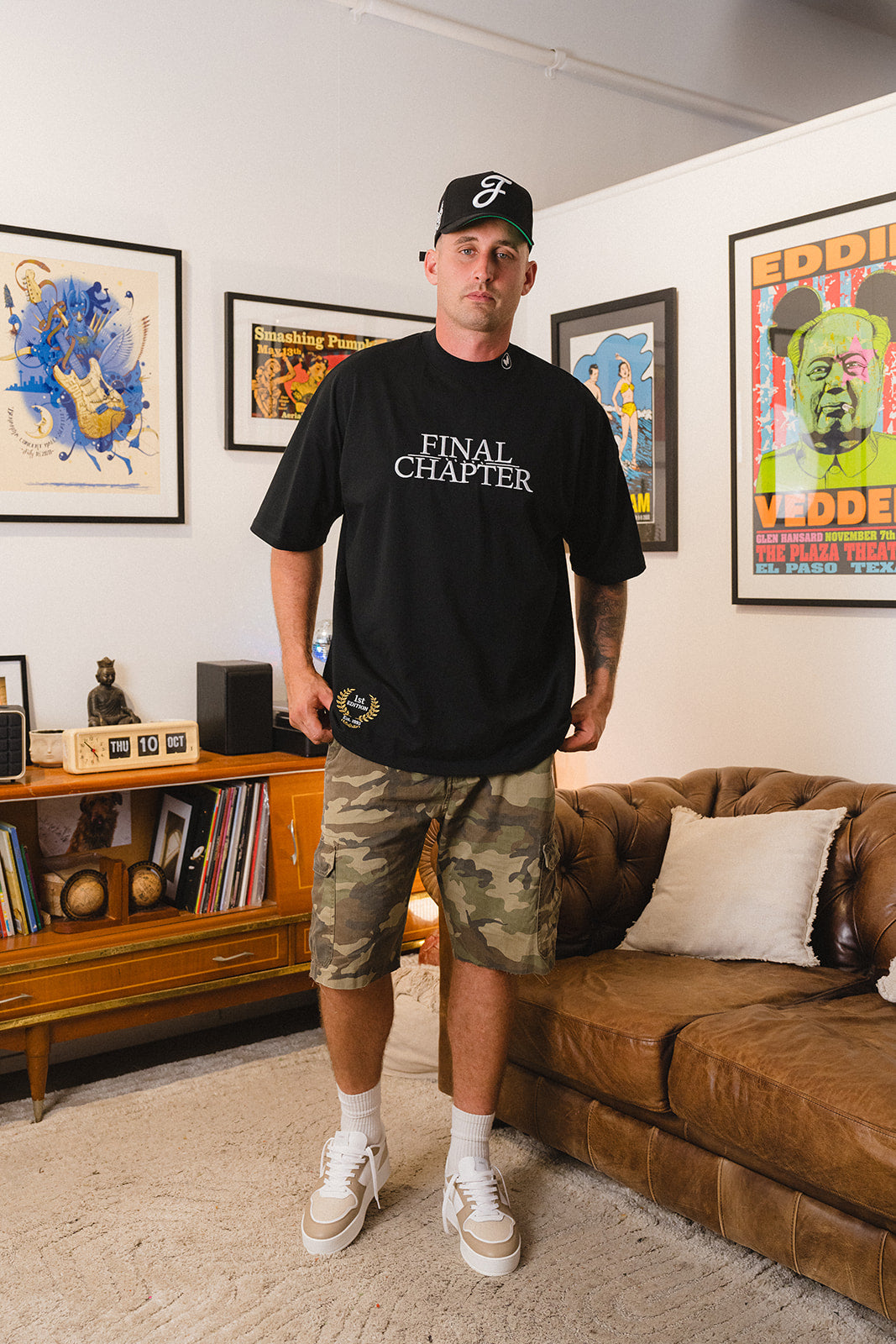 THE ESSENTIAL TEE // BLACK