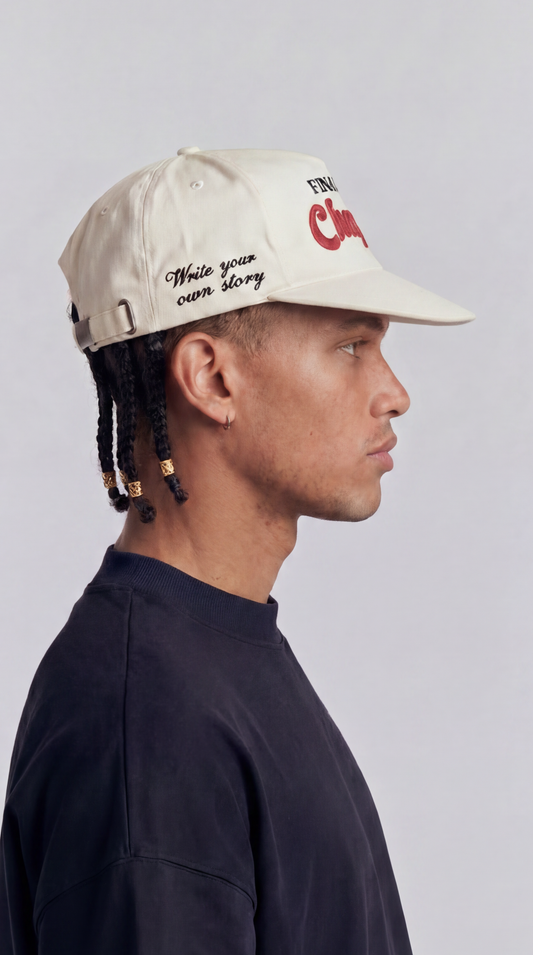 THE VINTAGE STRAPBACK // CREME