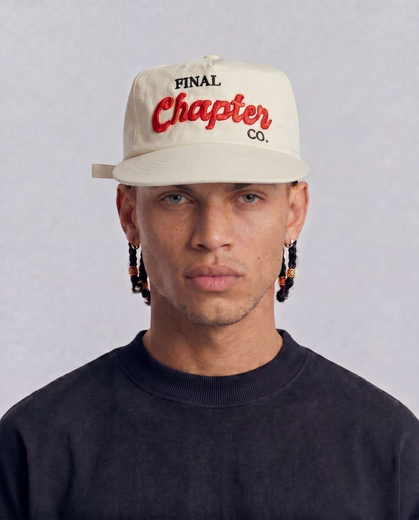 THE VINTAGE STRAPBACK // CREME
