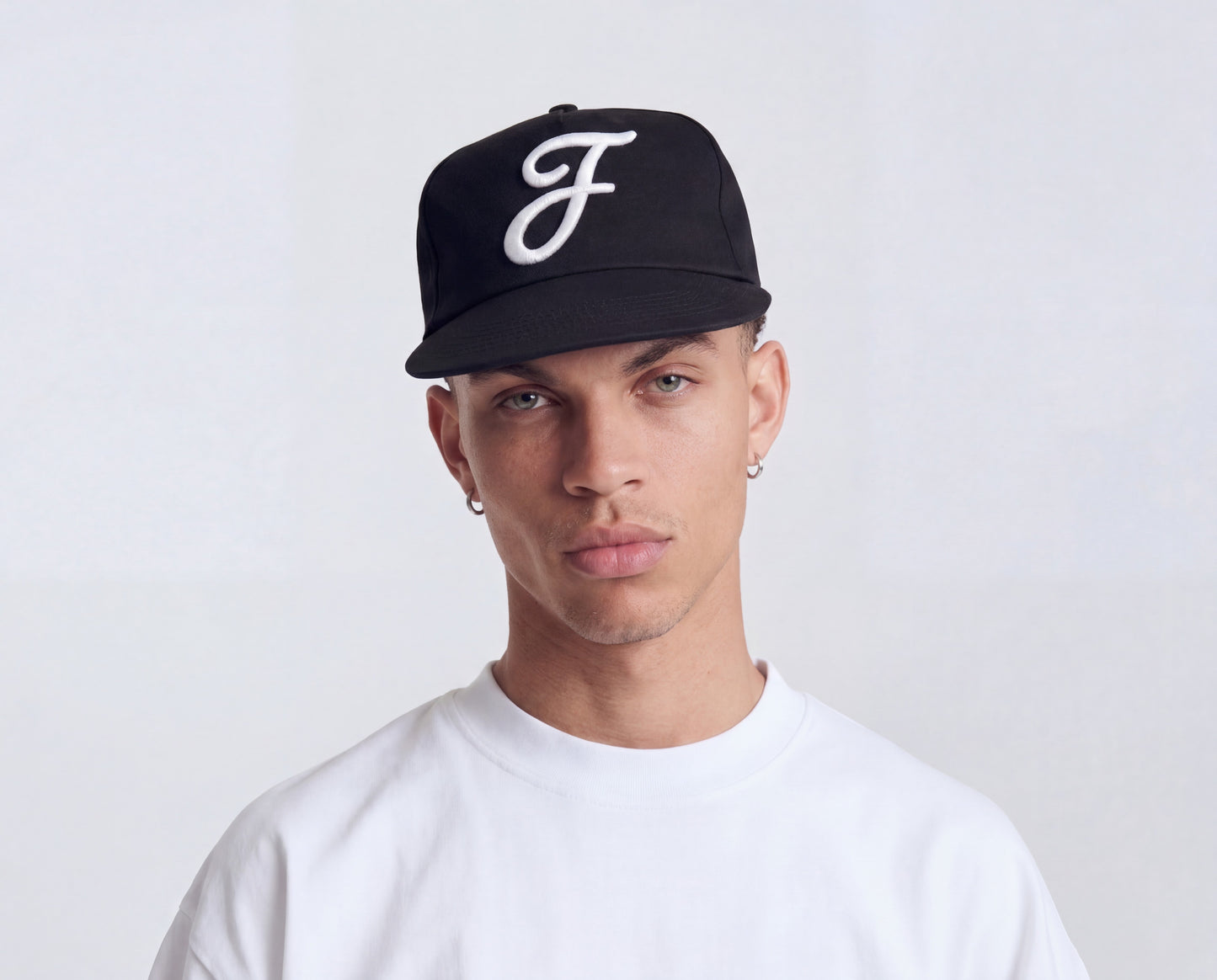 THE STAPLE STRAPBACK // BLACK